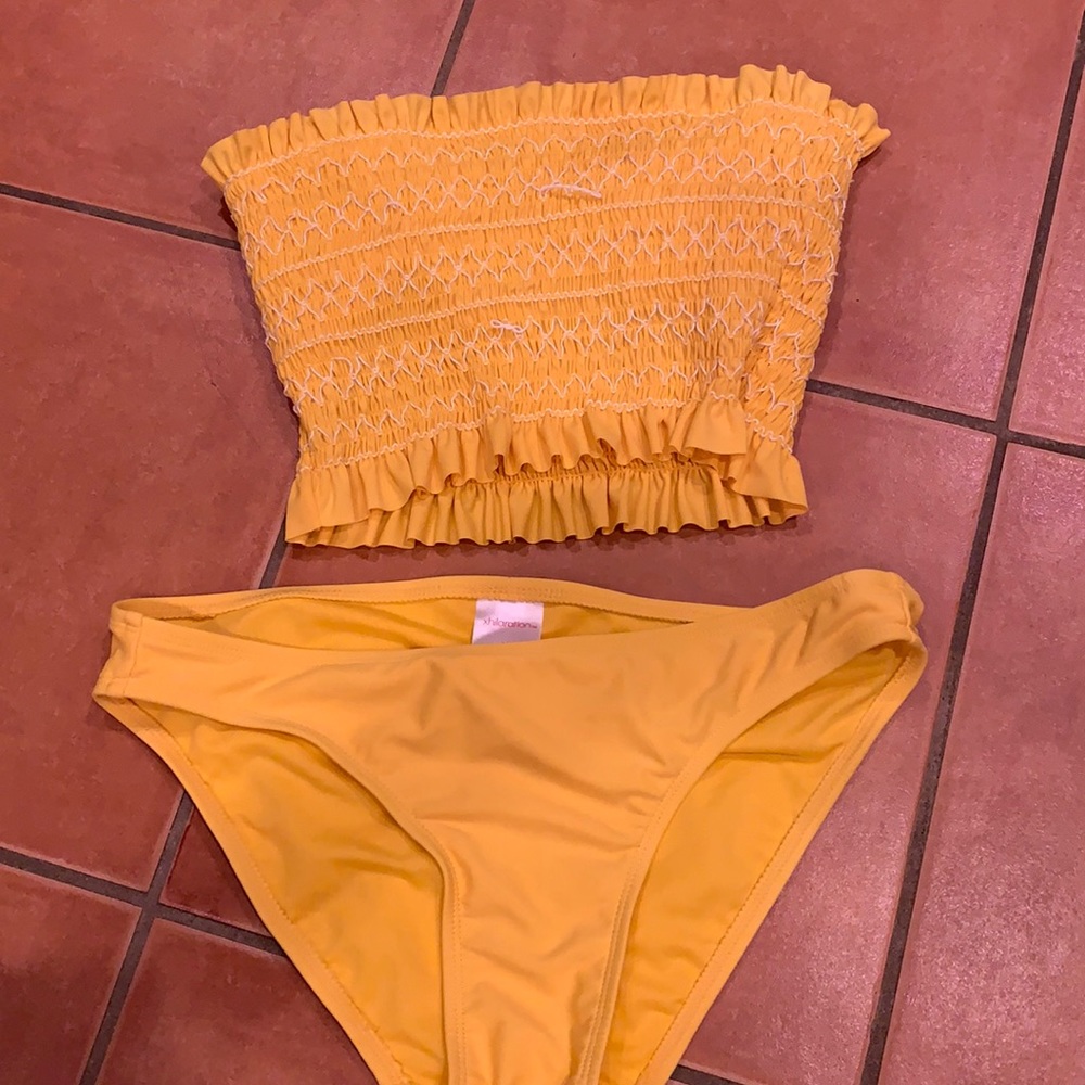 Bathing suit